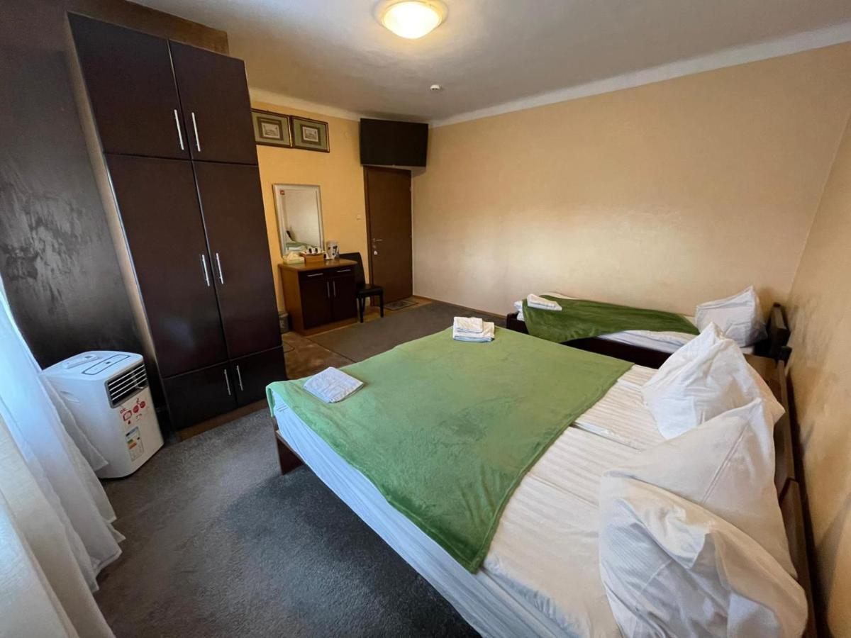 451 Rooms Graz Esterno foto