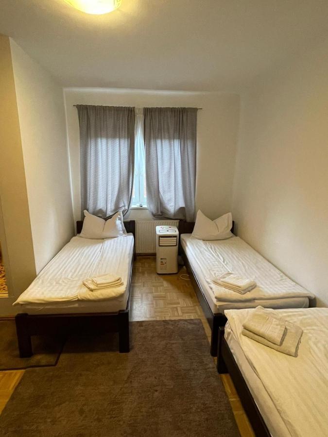 451 Rooms Graz Esterno foto