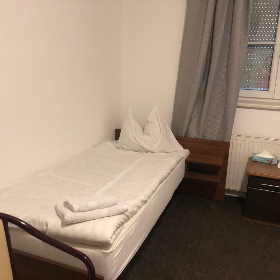 451 Rooms Graz Esterno foto